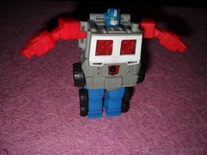 Figuras y mu&ntilde;ecos Transformers: transformers robot-cami&oacute;n antiguo juguete - Foto 1