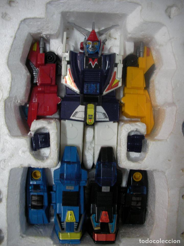 Figuras y mu&ntilde;ecos Transformers: ANTIGUO ROBOT TRANSFORMERS - Foto 3