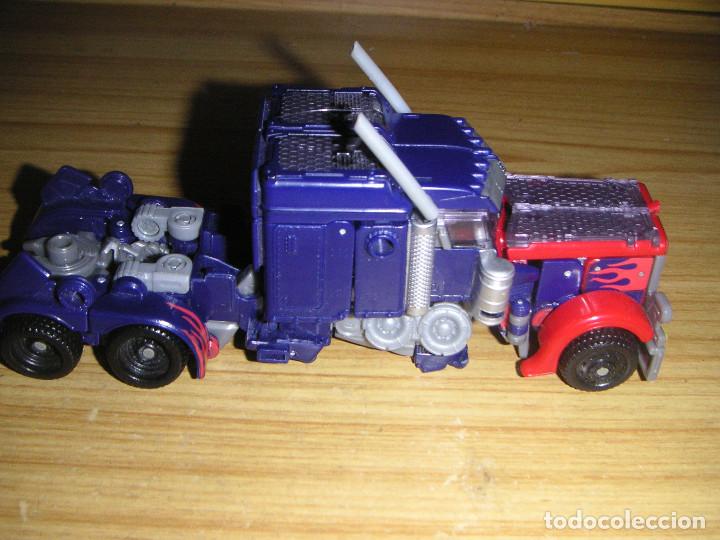 Figuras y mu&ntilde;ecos Transformers: Transformer Optimus Prime Voyager Class (Hasbro, 2011) Transformers DOTM - Foto 2