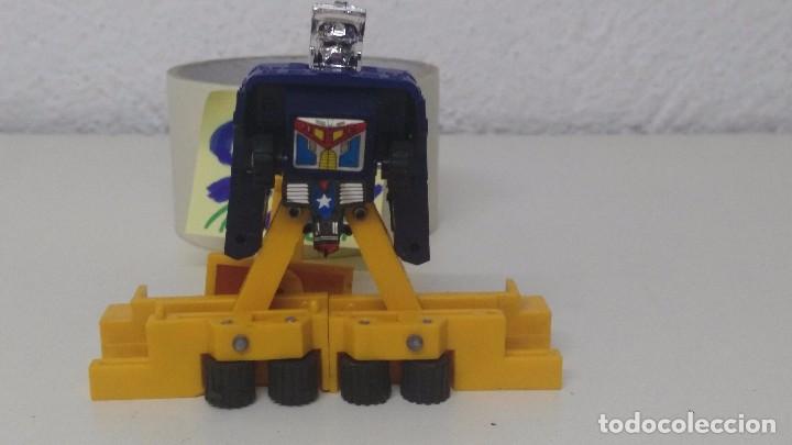 Figuras y mu&ntilde;ecos Transformers: antiguo camion transformes - Foto 5