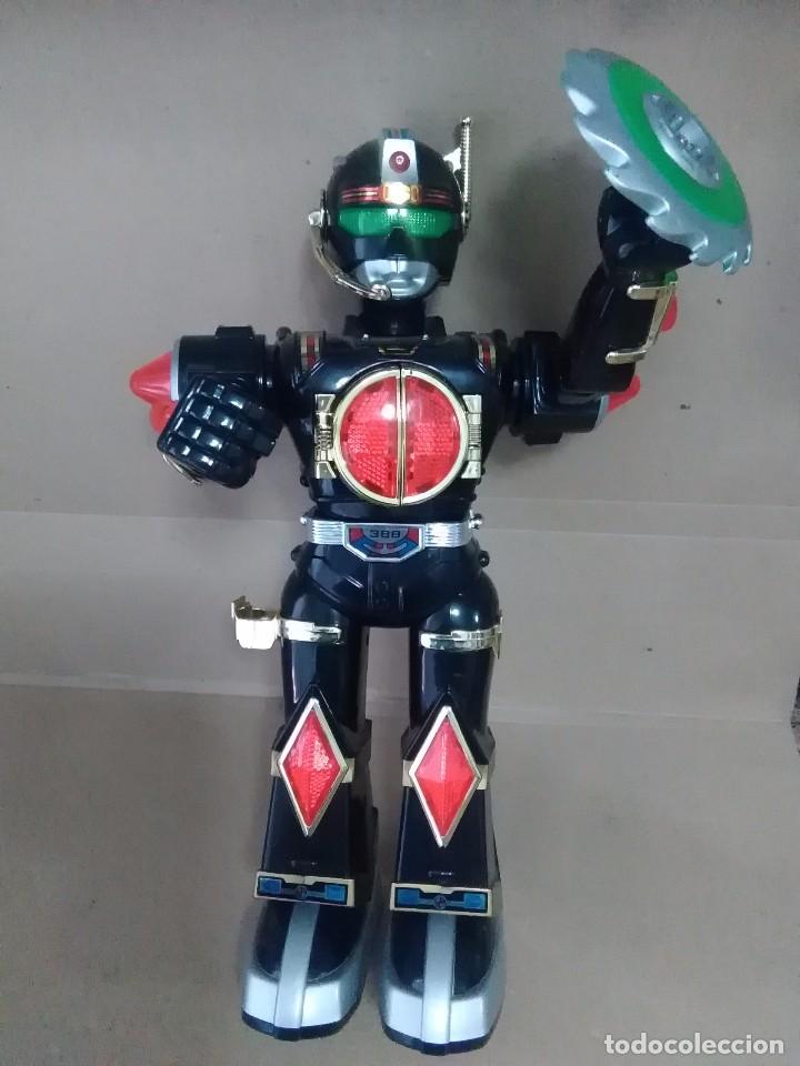 Figuras y mu&ntilde;ecos Transformers: (2)robots transformes - Foto 4