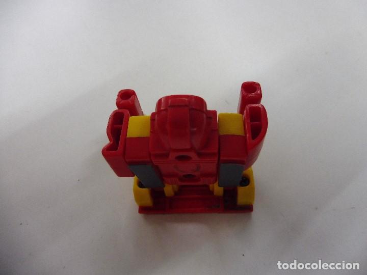 Figuras y mu&ntilde;ecos Transformers: Robot transformer letra Q - Foto 8