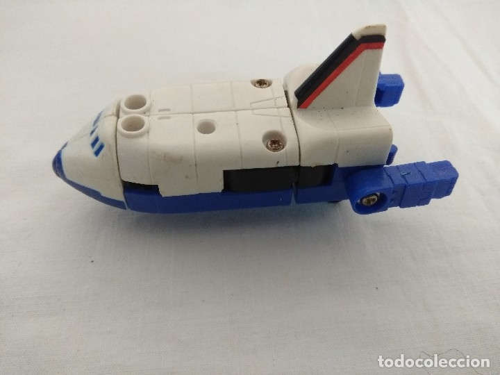 Figuras y mu&ntilde;ecos Transformers: VEHICULO TRANSFORMERS DE HASBRO. - Foto 1