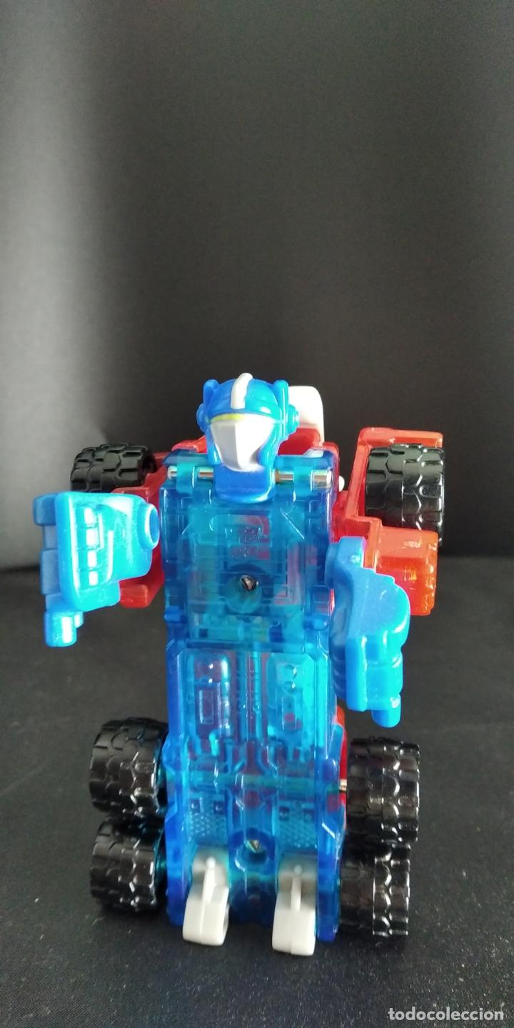 Figuras y mu&ntilde;ecos Transformers: OPTIMUS PRIME - Transformers Hasbro 2003 Mcdonalds - Foto 2