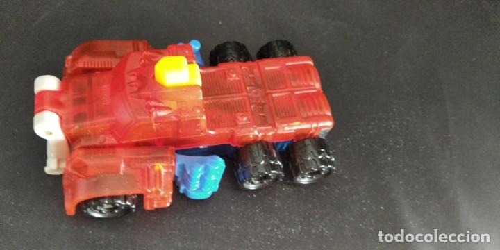 Figuras y mu&ntilde;ecos Transformers: OPTIMUS PRIME - Transformers Hasbro 2003 Mcdonalds - Foto 3