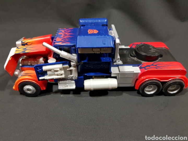 Figuras y mu&ntilde;ecos Transformers: Figura Optimus Prime. Transformers. Hasbro. 2010. Con sonido - Foto 9