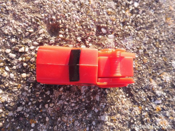 Figuras y mu&ntilde;ecos Transformers: Transformers mini micro cami&oacute;n rojo sin marca bootleg pl&aacute;stico kiosko - Foto 5