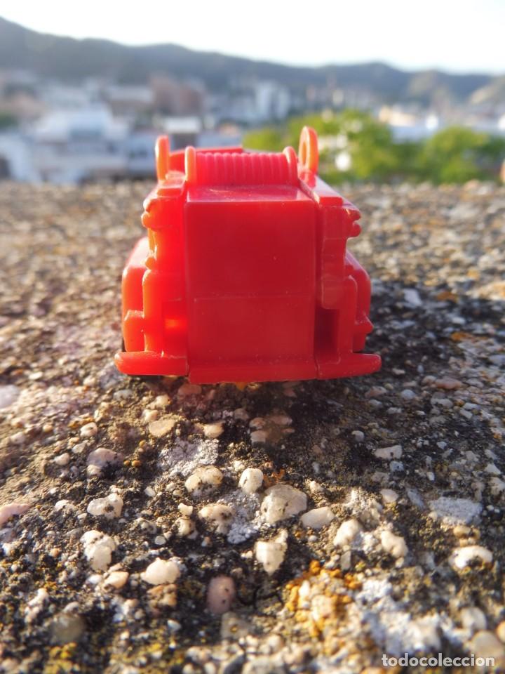 Figuras y mu&ntilde;ecos Transformers: Transformers mini micro cami&oacute;n rojo sin marca bootleg pl&aacute;stico kiosko - Foto 6