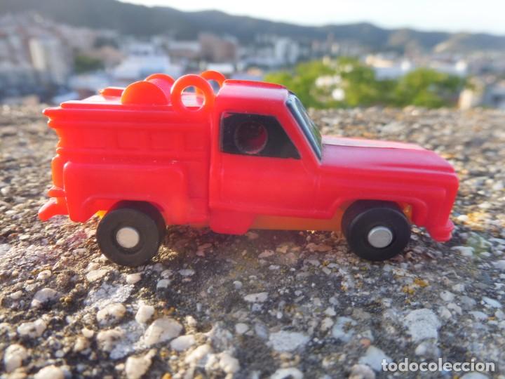 Figuras y mu&ntilde;ecos Transformers: Transformers mini micro cami&oacute;n rojo sin marca bootleg pl&aacute;stico kiosko - Foto 7