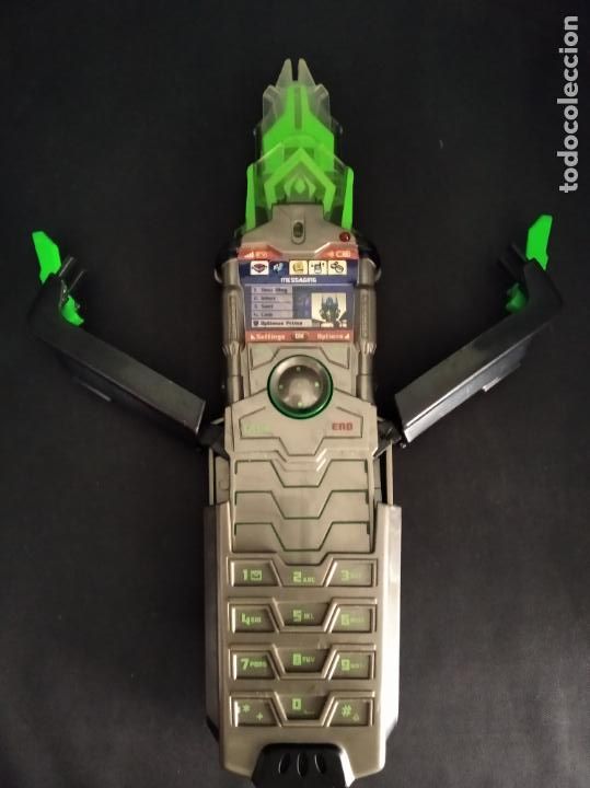 Figuras y mu&ntilde;ecos Transformers: TELEFONO MOVIL DE OPTIMUS PRIME , TRANSFORMABLE - 2006 HASBRO - Foto 2