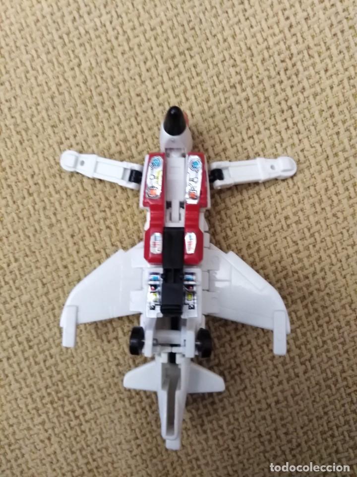 Figuras y mu&ntilde;ecos Transformers: Avi&oacute;n Transformer antiguo - Foto 4