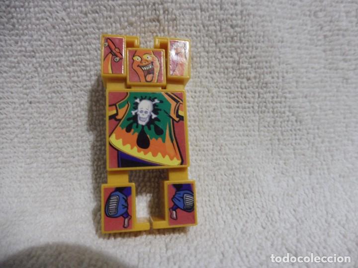 Figuras y mu&ntilde;ecos Transformers: Robot NakNak amarillo articulado, Hasbro 2002 - Foto 1