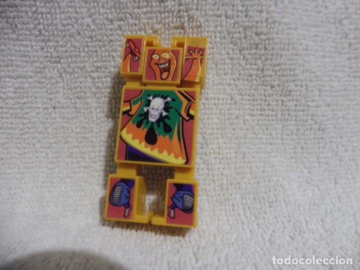 Figuras y mu&ntilde;ecos Transformers: Robot NakNak amarillo articulado, Hasbro 2002 - Foto 2