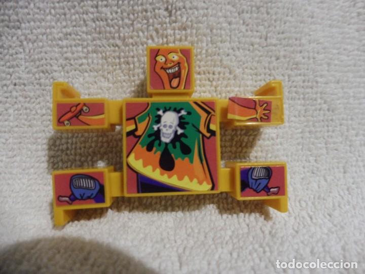 Figuras y mu&ntilde;ecos Transformers: Robot NakNak amarillo articulado, Hasbro 2002 - Foto 3