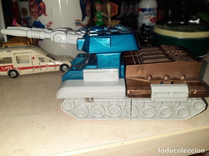 Figuras y mu&ntilde;ecos Transformers: Transformer tanque a&ntilde;os 90.Bootleg. - Foto 3