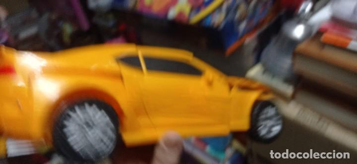 Figuras y mu&ntilde;ecos Transformers: TRANSFORMERS BUMBLEBEE EN COCHE AMARILLO - Foto 5