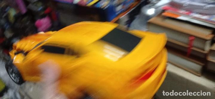 Figuras y mu&ntilde;ecos Transformers: TRANSFORMERS BUMBLEBEE EN COCHE AMARILLO - Foto 6