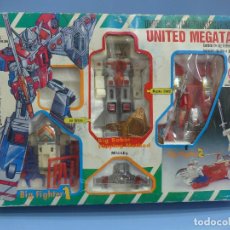 Figuras y Muñecos Transformers: UNITED MEGATANK ROBOT Y NAVES DELUXE CHOGOKIN BIG FIGHTER 1. Lote 350322079