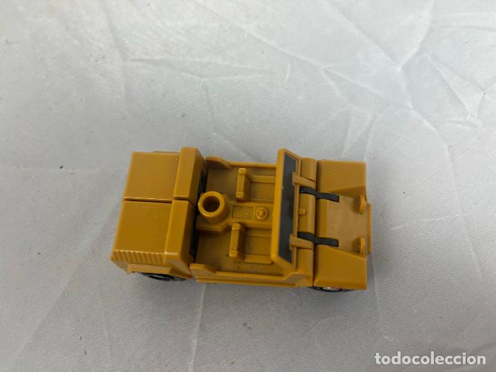 Figuras y mu&ntilde;ecos Transformers: coche militar hasbro macau 1986 - Foto 2