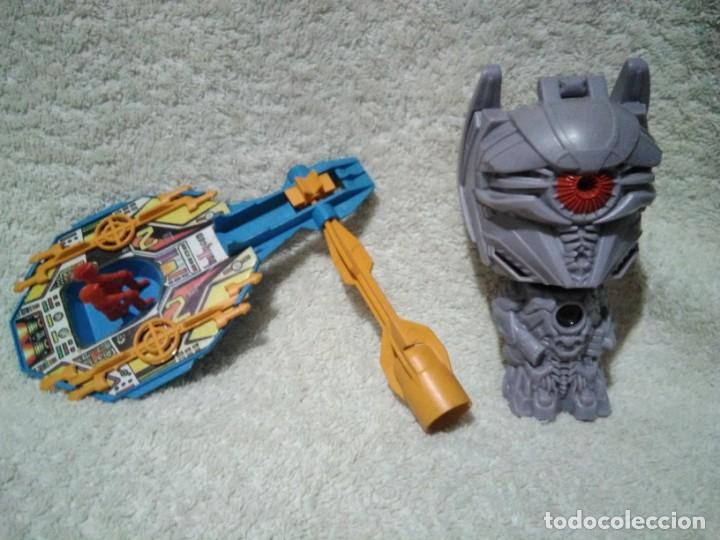 Figuras y mu&ntilde;ecos Transformers: lote juguetes de piezas y transformers - Foto 2