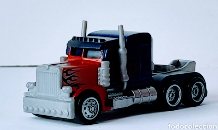 Figuras y mu&ntilde;ecos Transformers: OPTIMUS PRIME- TRANSFORMES RPMS - HASBRO 2009- ROBOT BAJO EL CHASIS - Foto 3