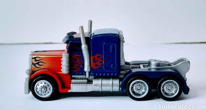 Figuras y mu&ntilde;ecos Transformers: OPTIMUS PRIME- TRANSFORMES RPMS - HASBRO 2009- ROBOT BAJO EL CHASIS - Foto 9