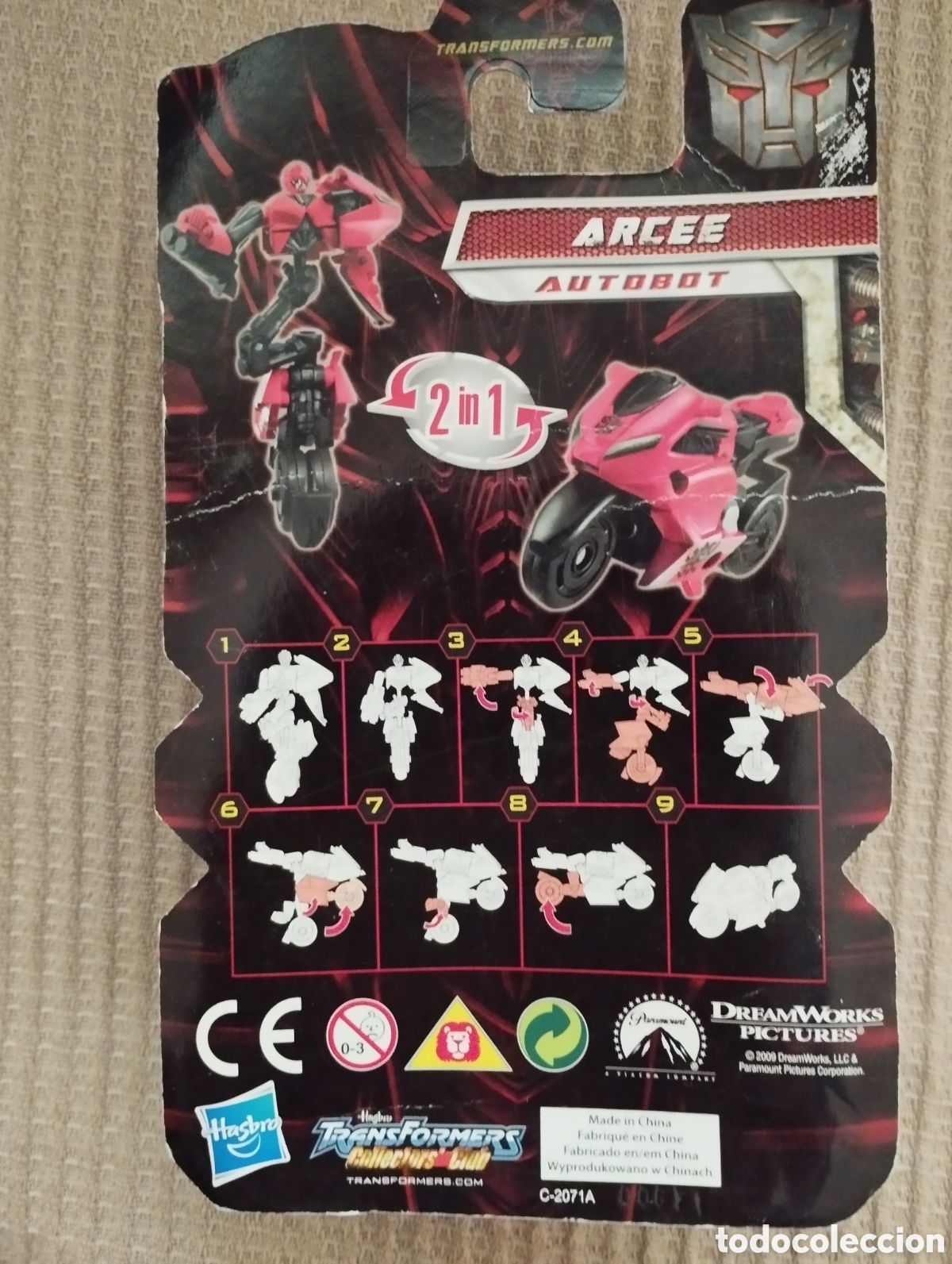 Figuras y mu&ntilde;ecos Transformers: TRANSFORMERS ARCEE SUTOBOT HASBRO - Foto 2