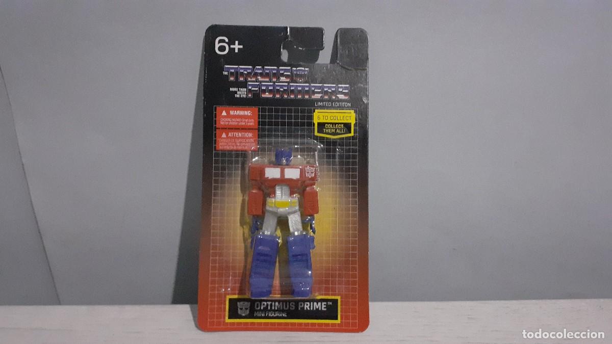 Figuras y mu&ntilde;ecos Transformers: Blister Transformers Optimus prime. - Foto 1