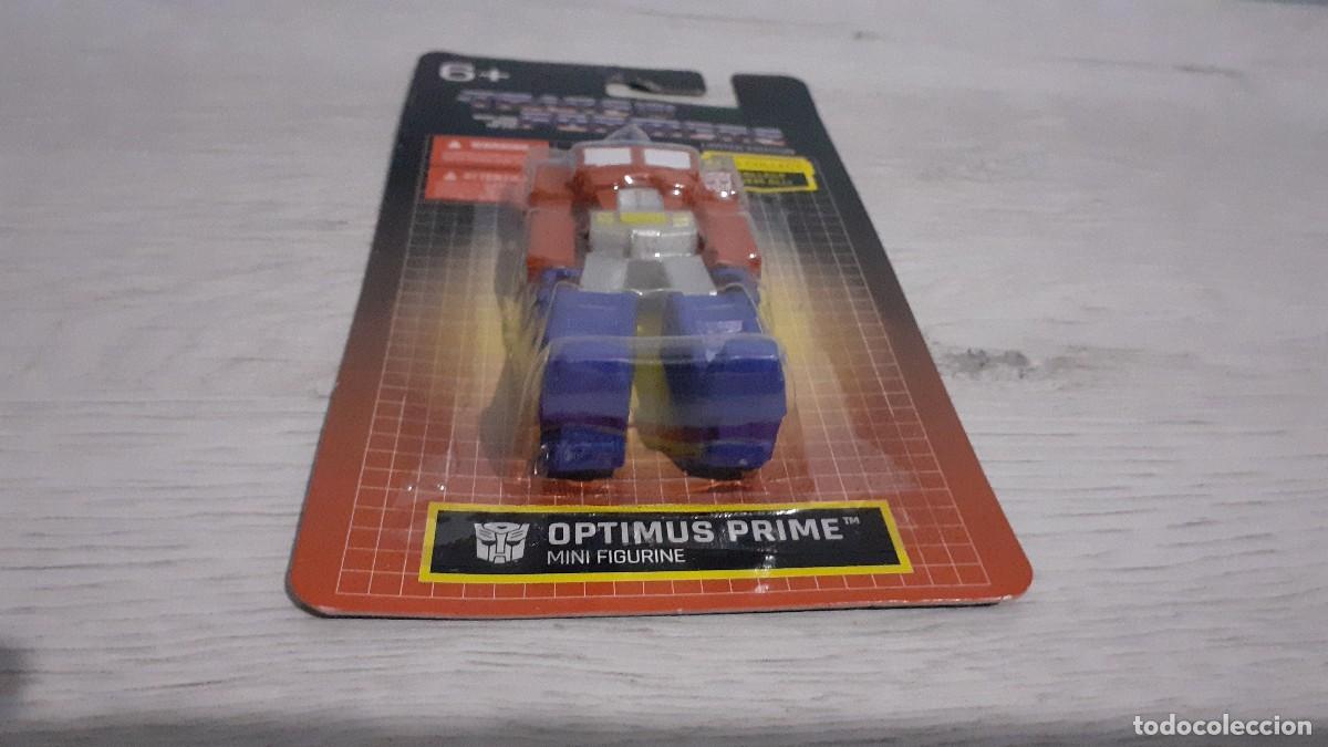 Figuras y mu&ntilde;ecos Transformers: Blister Transformers Optimus prime. - Foto 4