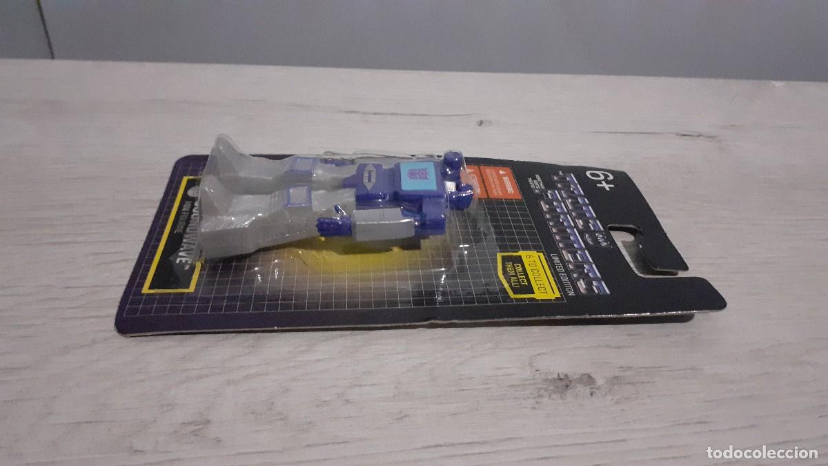 Figuras y mu&ntilde;ecos Transformers: Blister Transformers Soundwave. - Foto 5
