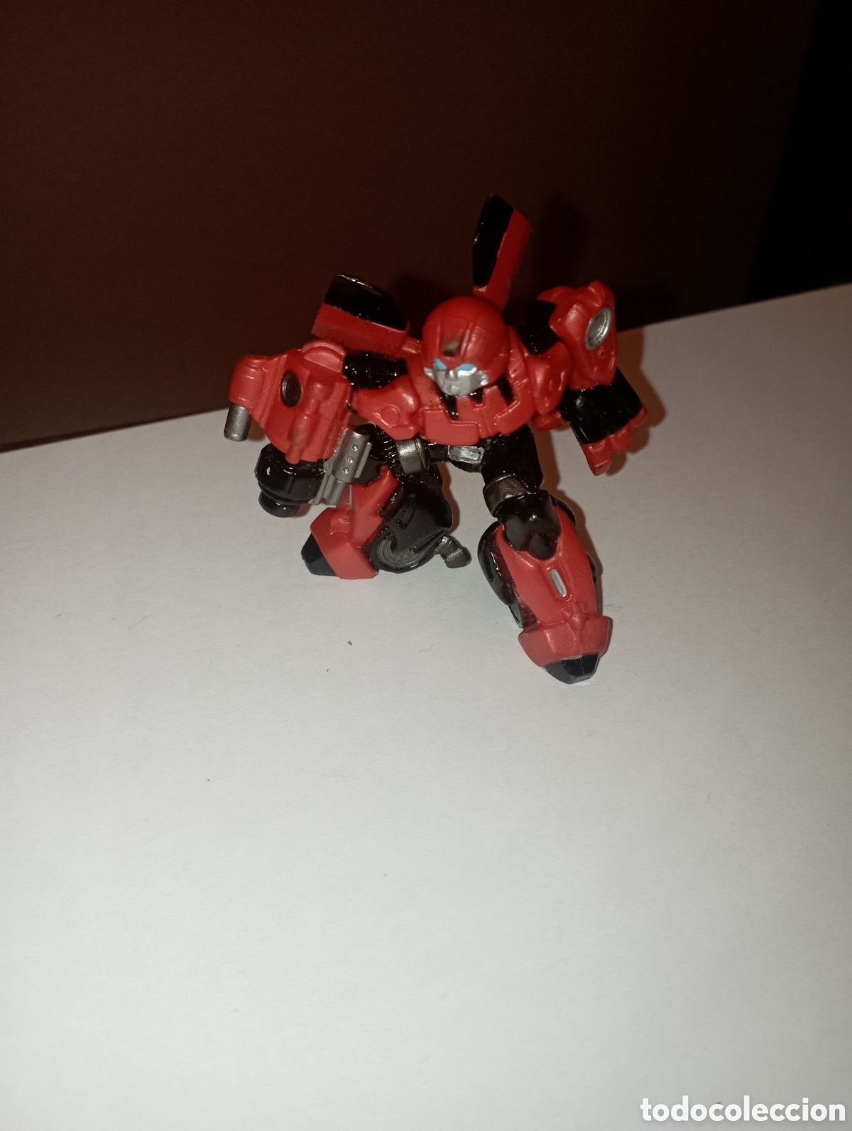 Figuras y mu&ntilde;ecos Transformers: HASBRO FIGURA DE ACCION ROBOT TRANSFORMERS - Foto 1