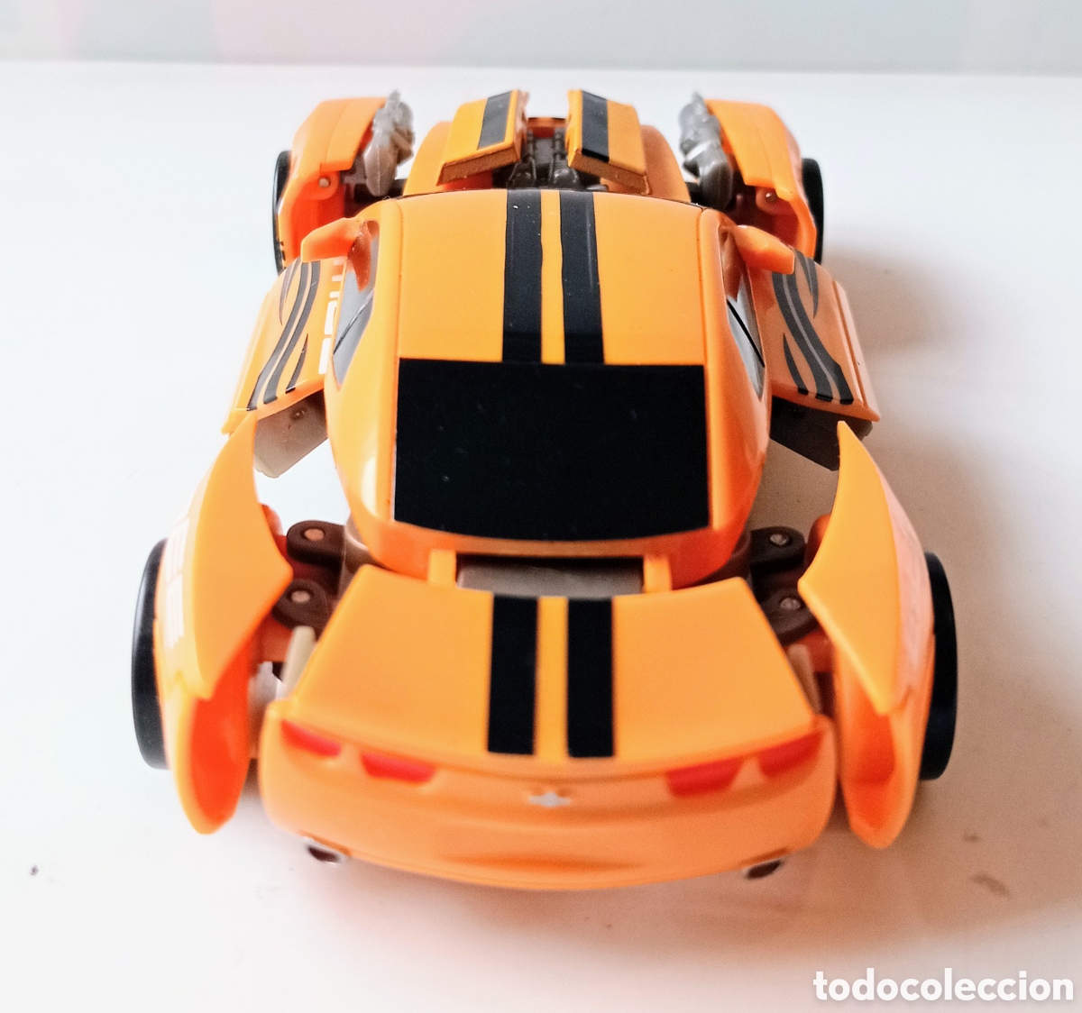 Figuras y mu&ntilde;ecos Transformers: BUMBLEBEE AUTOBOT / HASBRO / 1/32 APROX - Foto 7