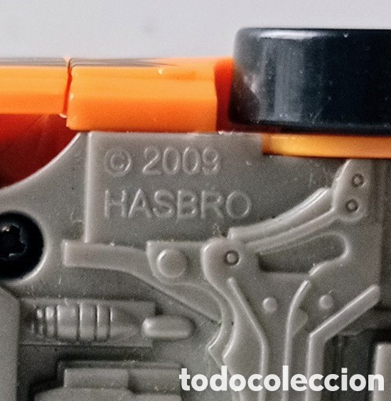 Figuras y mu&ntilde;ecos Transformers: BUMBLEBEE AUTOBOT / HASBRO / 1/32 APROX - Foto 13