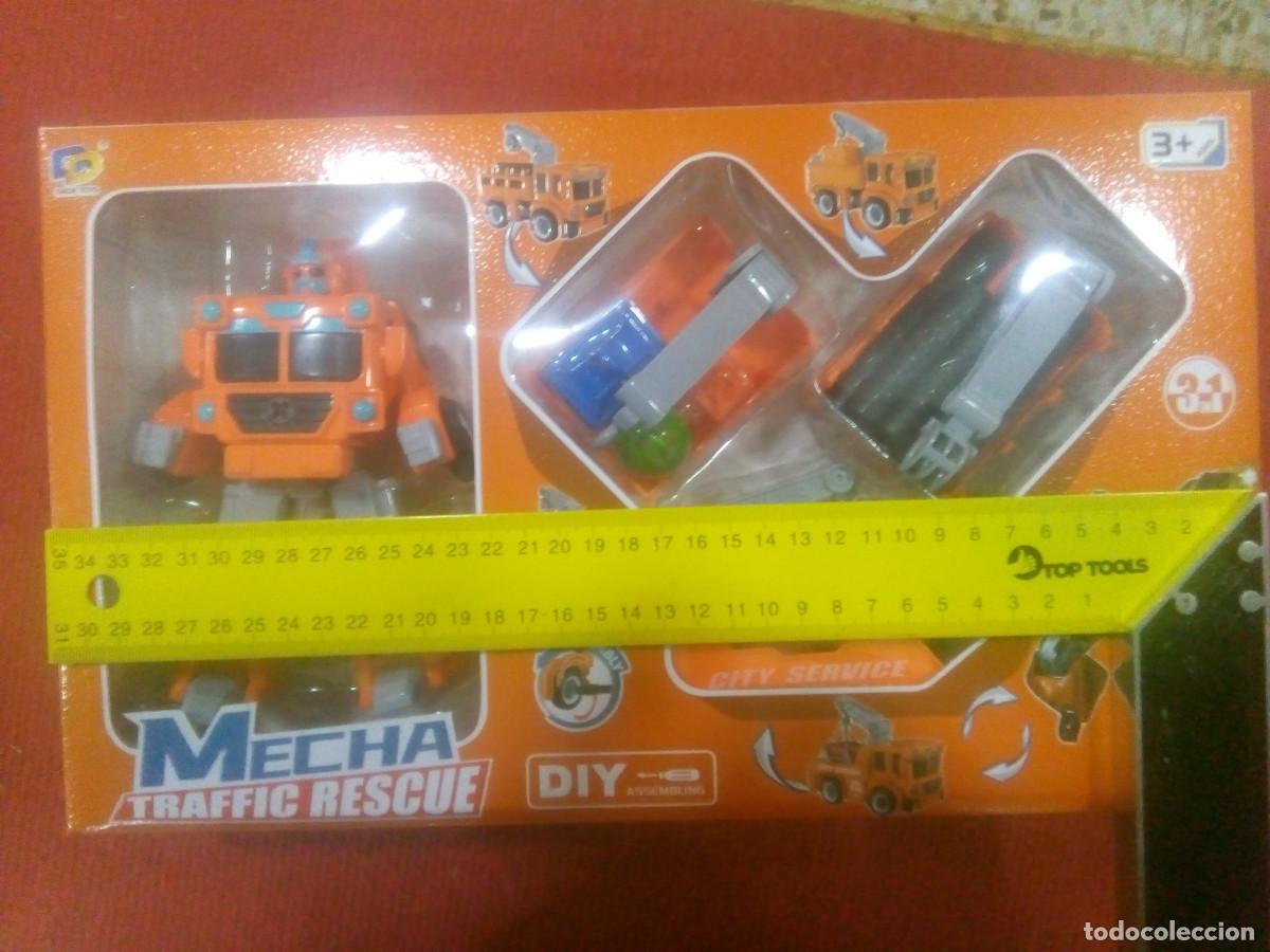 Figuras y mu&ntilde;ecos Transformers: Transformer GR&Uacute;A-ROBOT - Foto 5