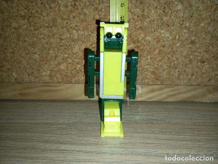 Figuras y mu&ntilde;ecos Transformers: Letrabot Transformers letra L robot - Foto 2