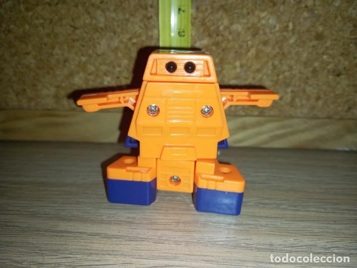 Figuras y mu&ntilde;ecos Transformers: Letrabot Transformers letra A robot - Foto 2