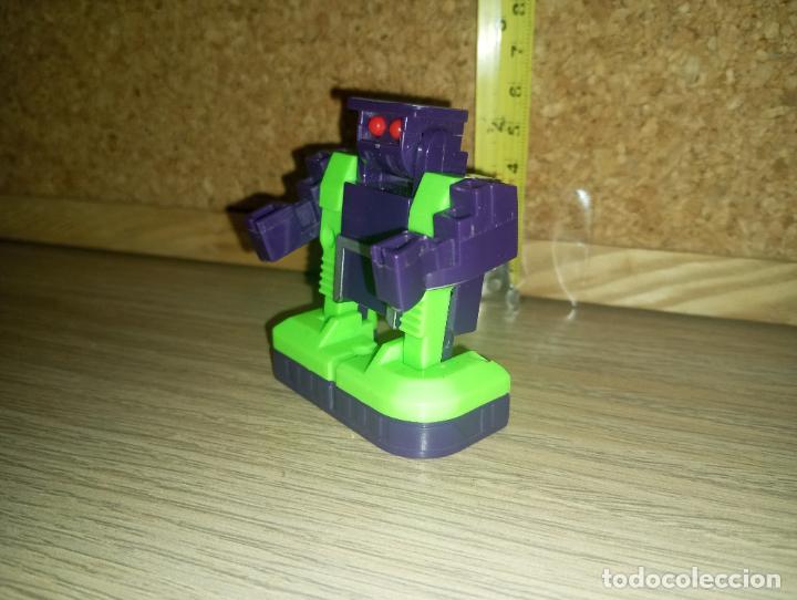Figuras y mu&ntilde;ecos Transformers: Letrabot Transformers letra R robot - Foto 4