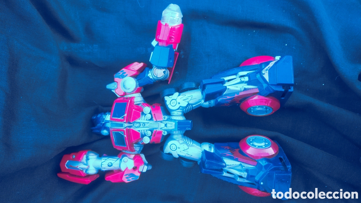 Figuras y mu&ntilde;ecos Transformers: TRANSFORMER OPTIMUS PRIME 2006 HASBRO - Foto 3