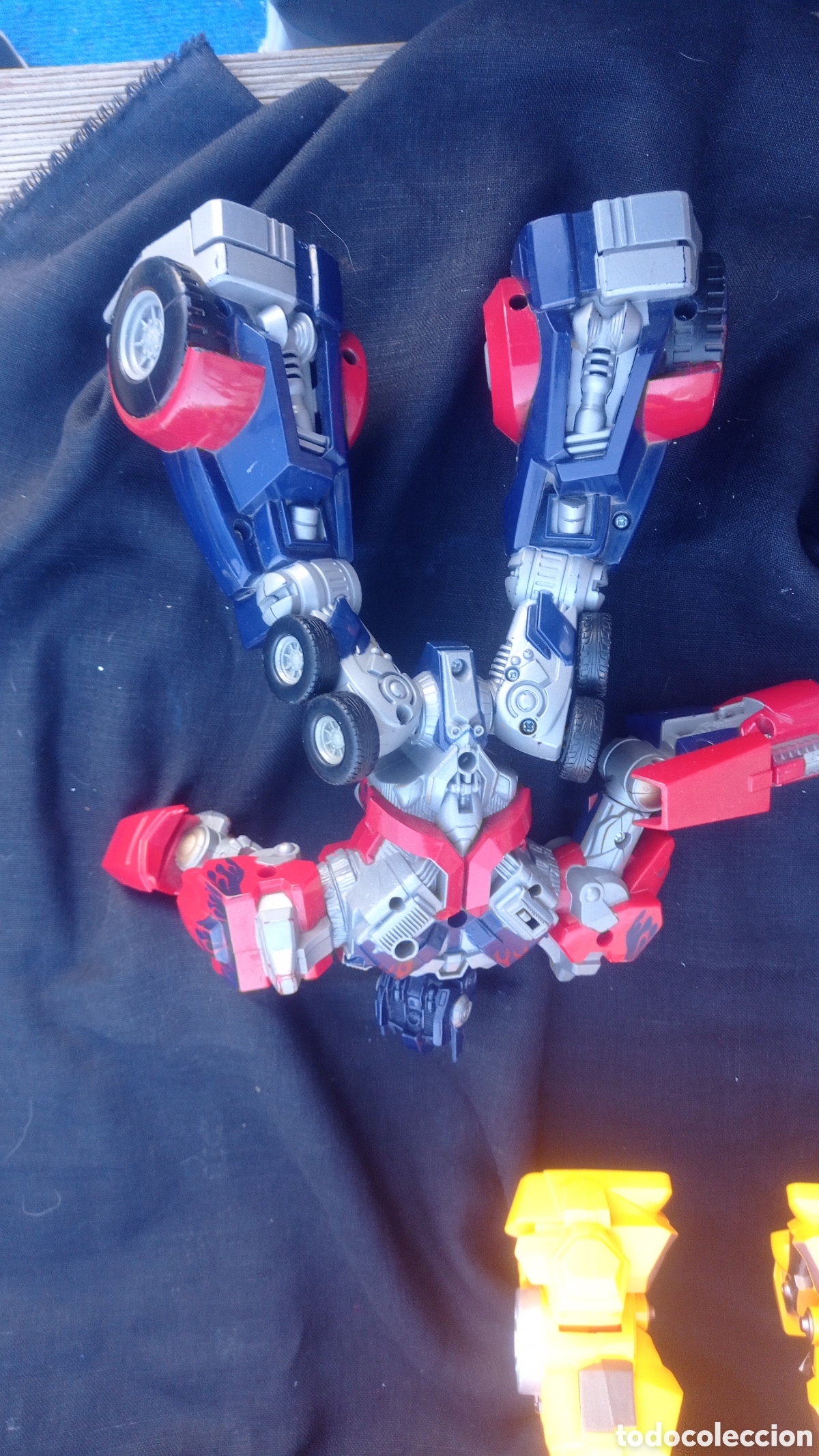 Figuras y mu&ntilde;ecos Transformers: TRANSFORMER OPTIMUS PRIME 2006 HASBRO - Foto 7