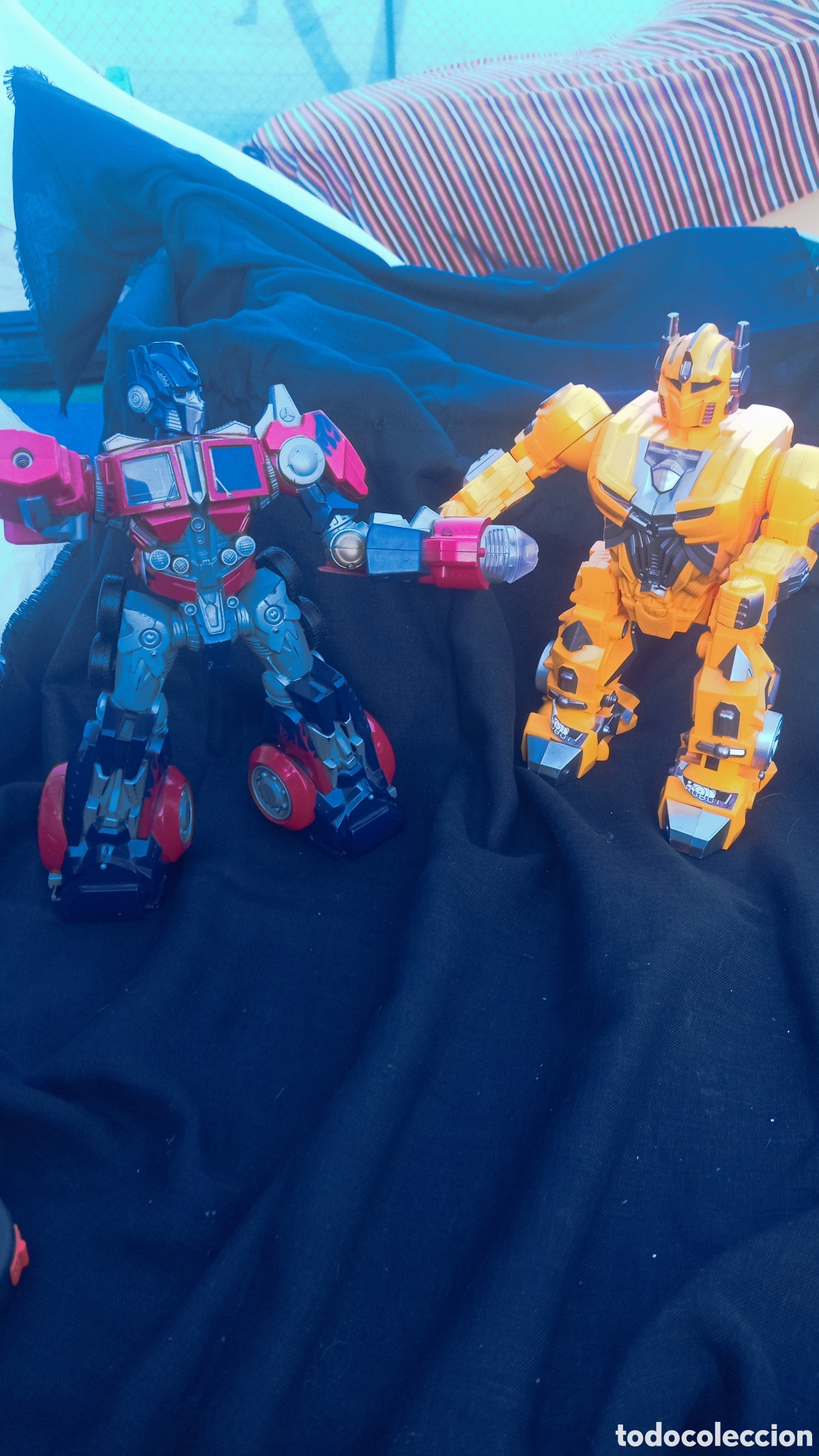 Figuras y mu&ntilde;ecos Transformers: TRANSFORMER OPTIMUS PRIME 2006 HASBRO - Foto 1
