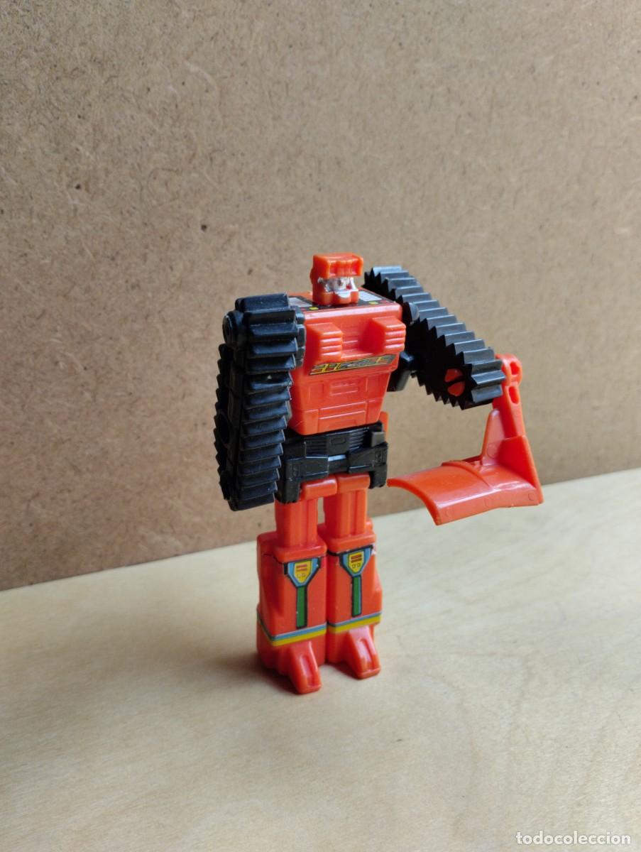 Figuras y mu&ntilde;ecos Transformers: Antiguo mu&ntilde;eco bootleg de Transformers. Excavadora - Foto 1