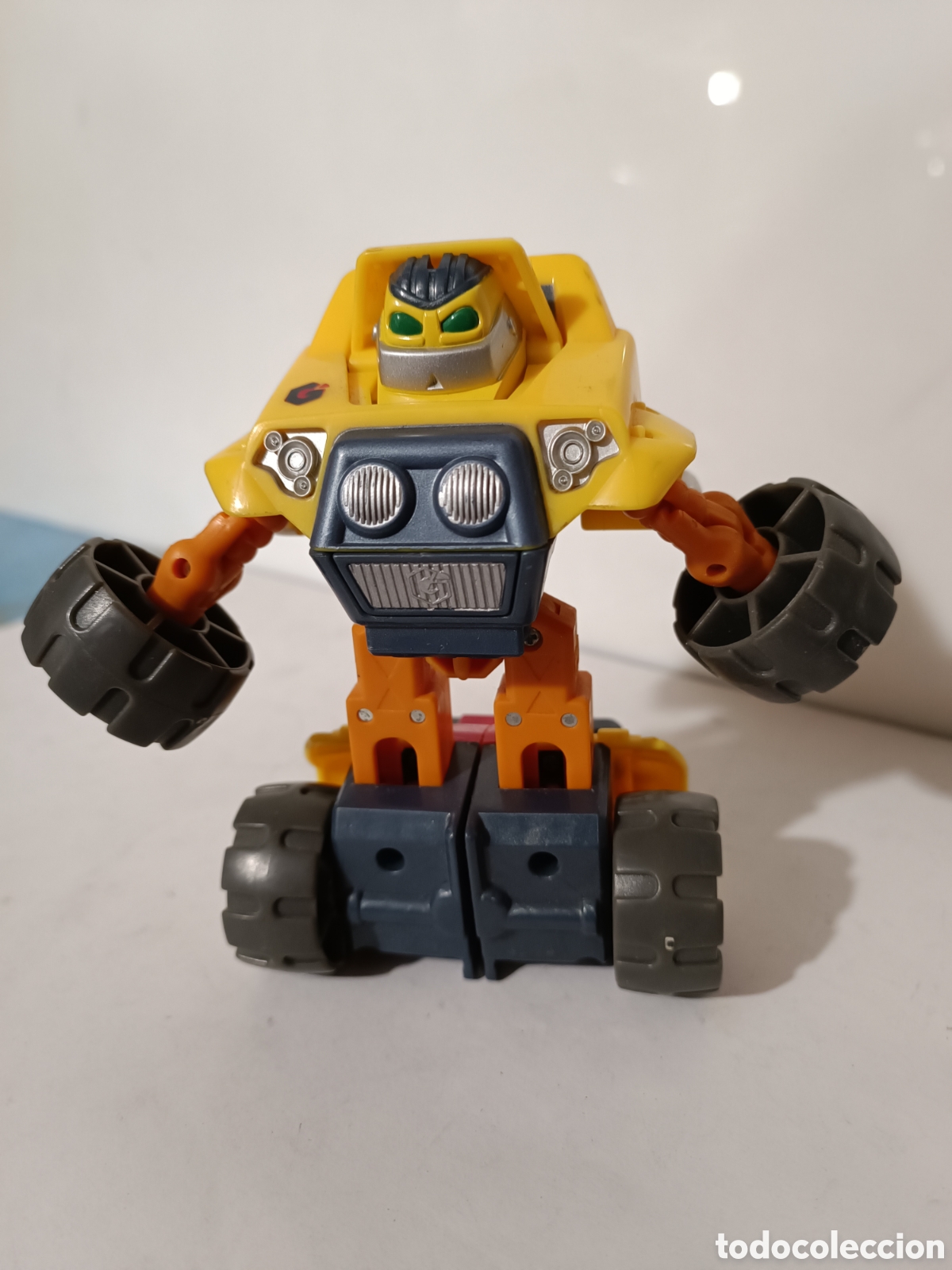 Figuras y mu&ntilde;ecos Transformers: Coche Takara Transformers, Hasbro a&ntilde;o 2003 - Foto 2