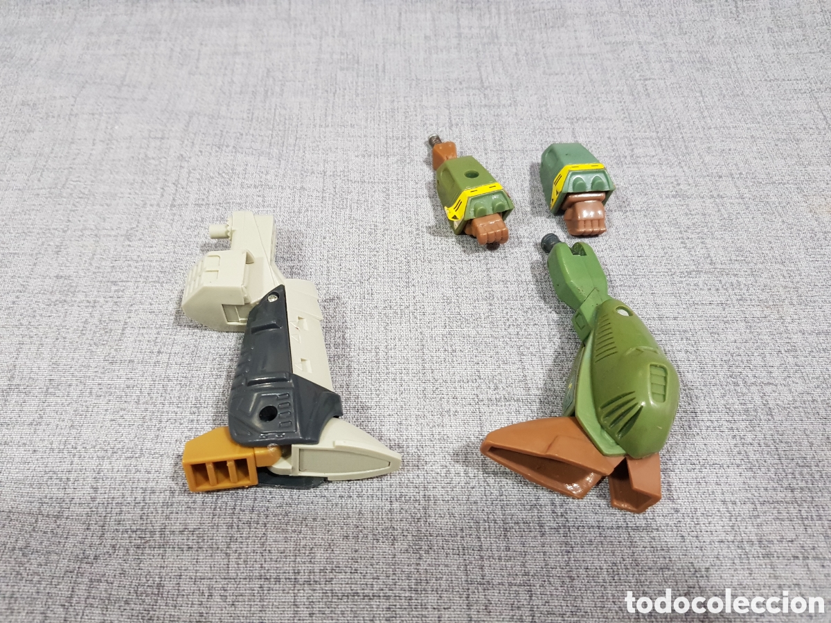 Figuras y mu&ntilde;ecos Transformers: TRANSFORMERS DESPIECE PIERNAS Y BRAZOS. - Foto 1