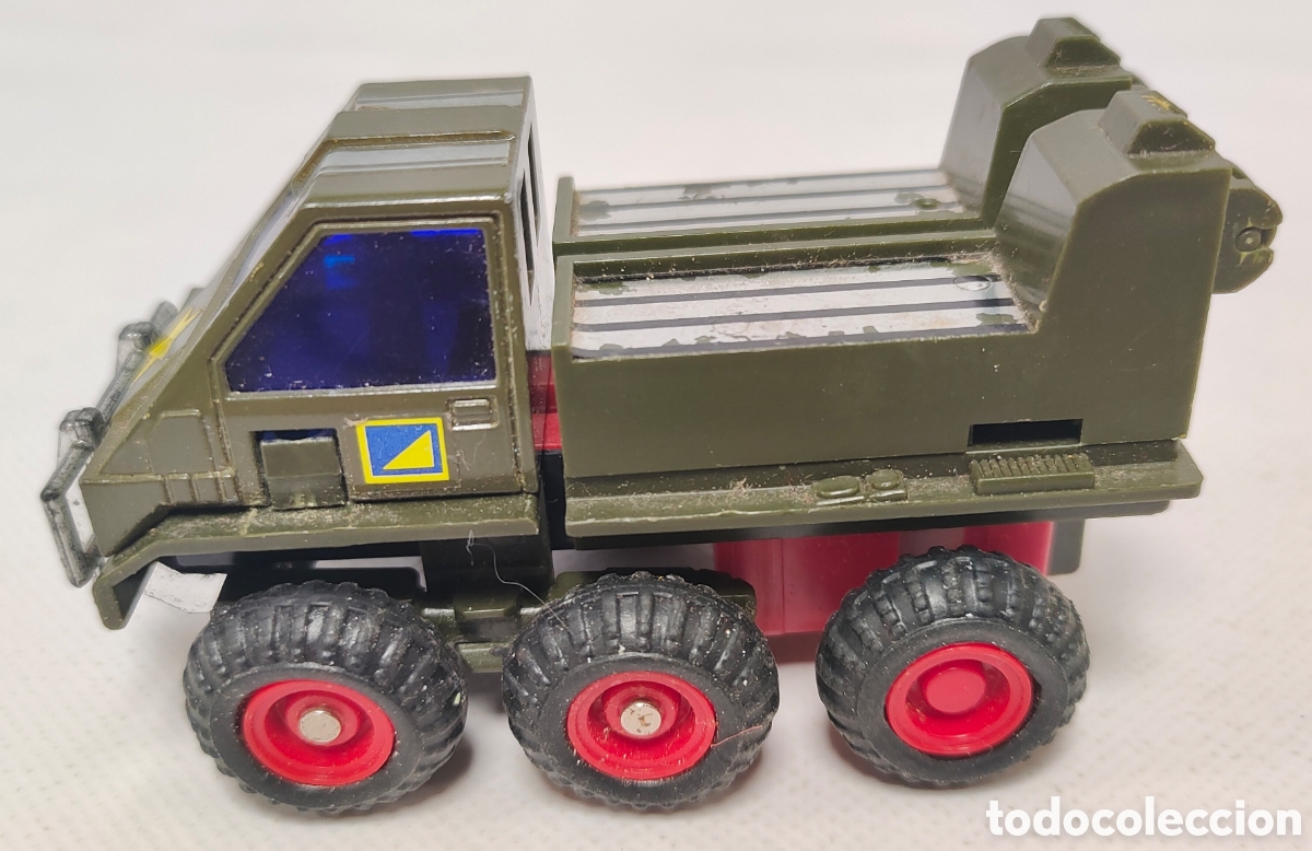 Figuras y mu&ntilde;ecos Transformers: Veh&iacute;culo Militar Transformable MC Toys Made In Macao - Foto 1