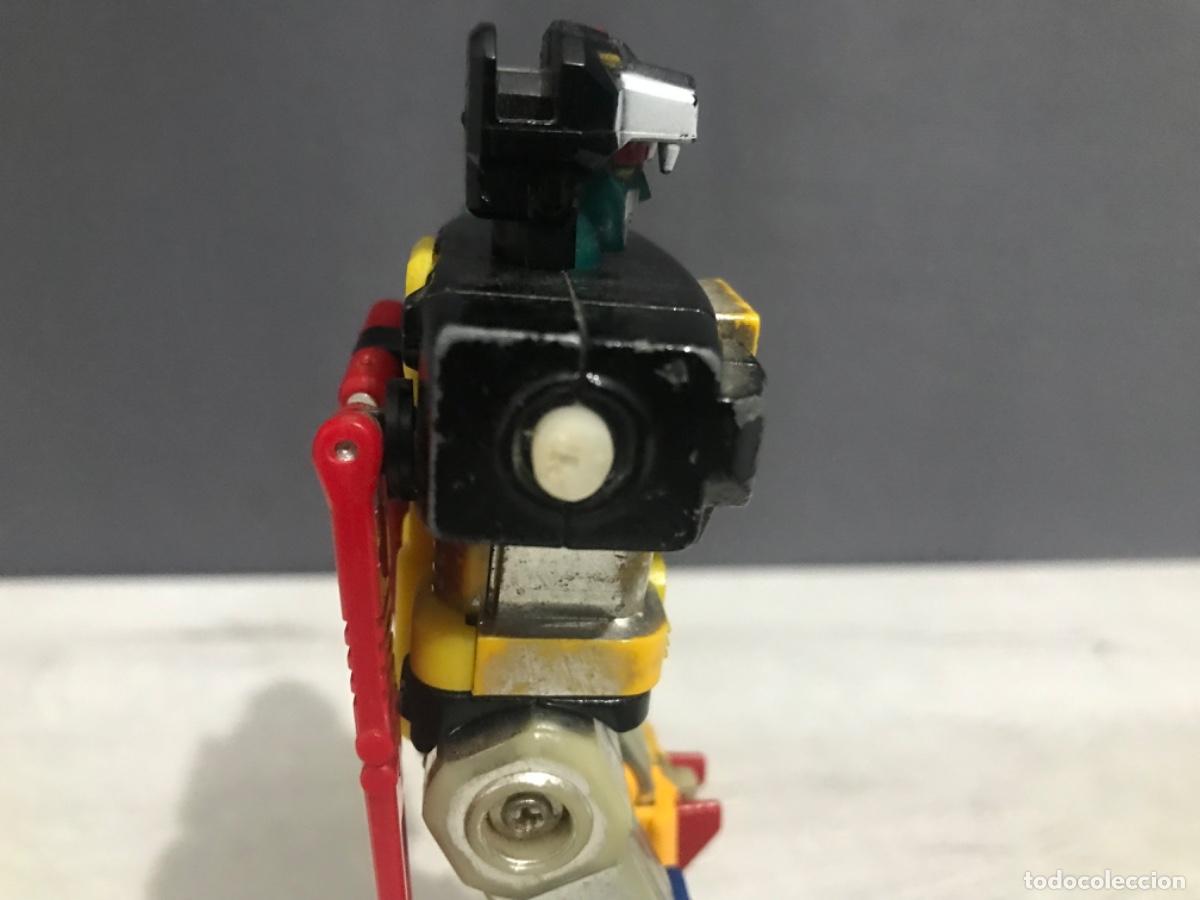 Figuras y mu&ntilde;ecos Transformers: Robot Voltron incompleto de metal y plastico - Foto 18