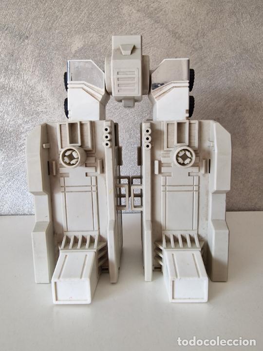 Figuras y mu&ntilde;ecos Transformers: OPTIMUS PRIME TRANSFORMERS TAKARA 1985 - Foto 10