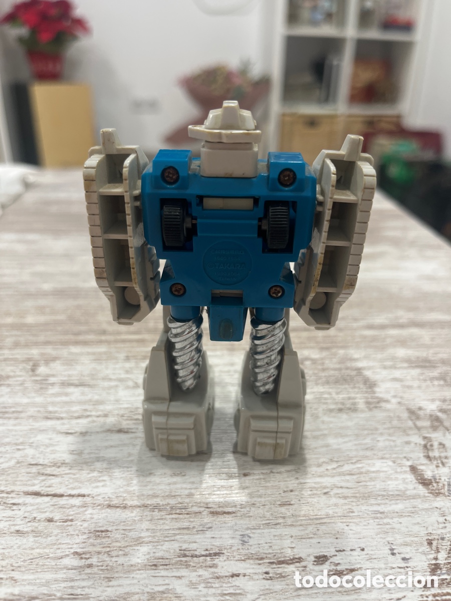 Figuras y mu&ntilde;ecos Transformers: Coche Transformers Takara - Foto 2