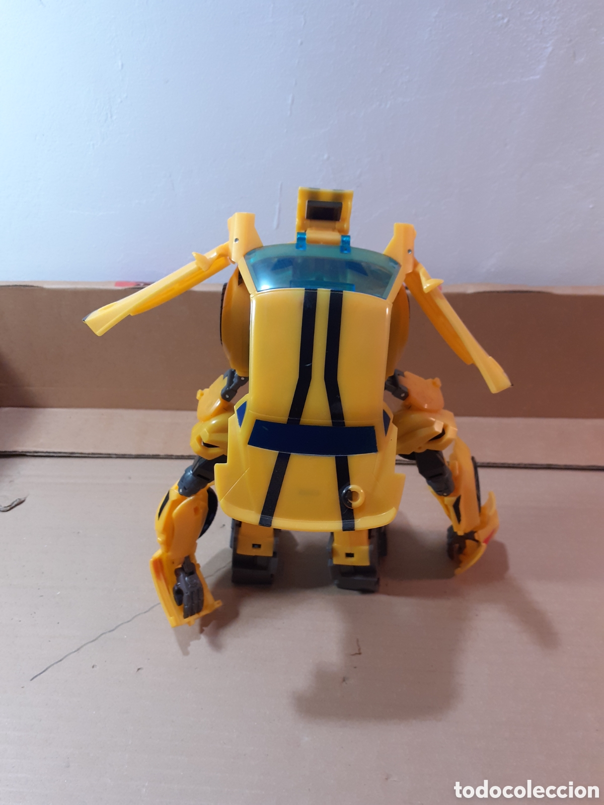 Figuras y mu&ntilde;ecos Transformers: Transformer. Hasbro. - Foto 2