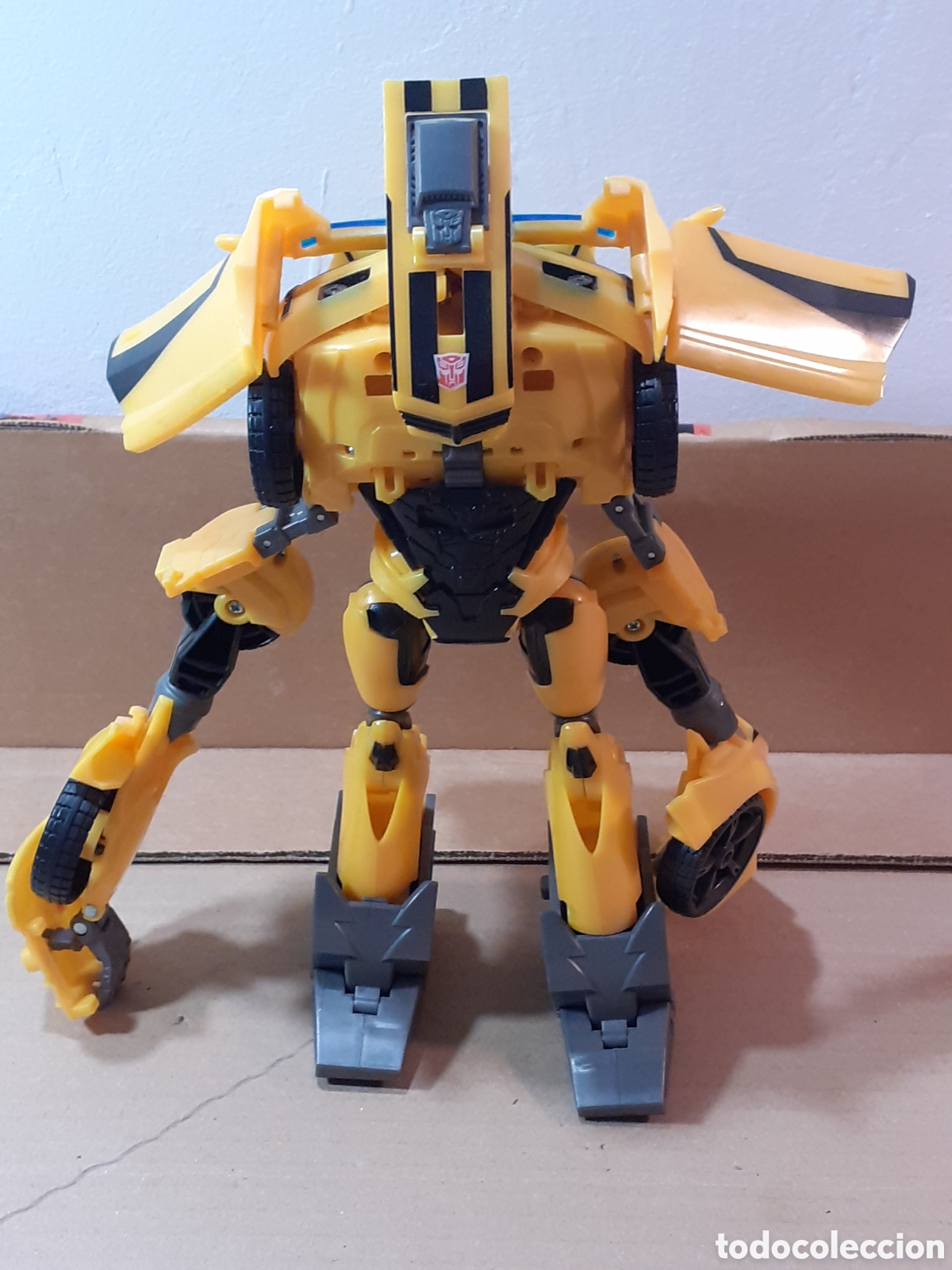 Figuras y mu&ntilde;ecos Transformers: Transformer. Hasbro. - Foto 1