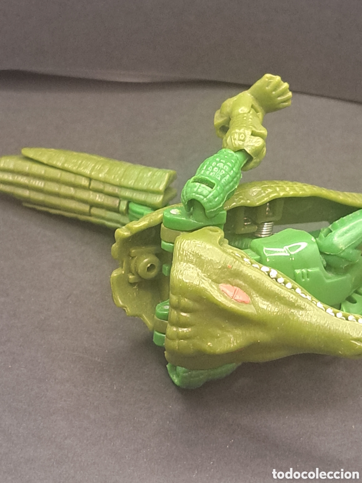 Figuras y mu&ntilde;ecos Transformers: TRANSFORMERS COCODRILO Falta cabeza - Foto 2